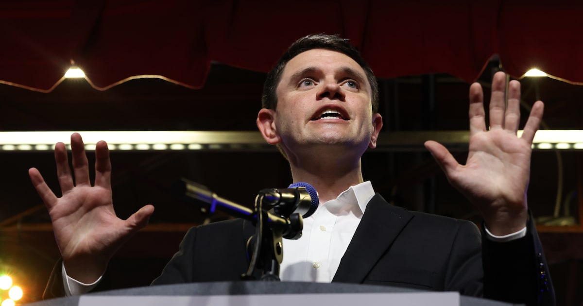 In Dallas, James Talarico says Texans should unite against billionaires