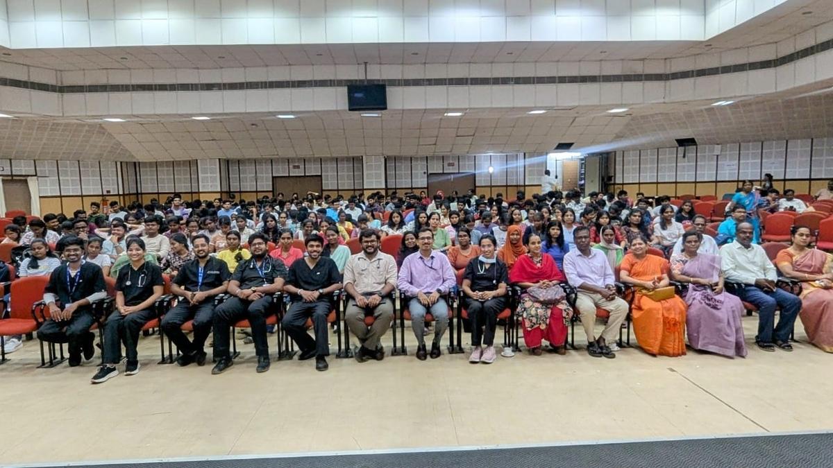 Jipmer holds CPR training for 200 B.Tech students to equip them with life-saving skills