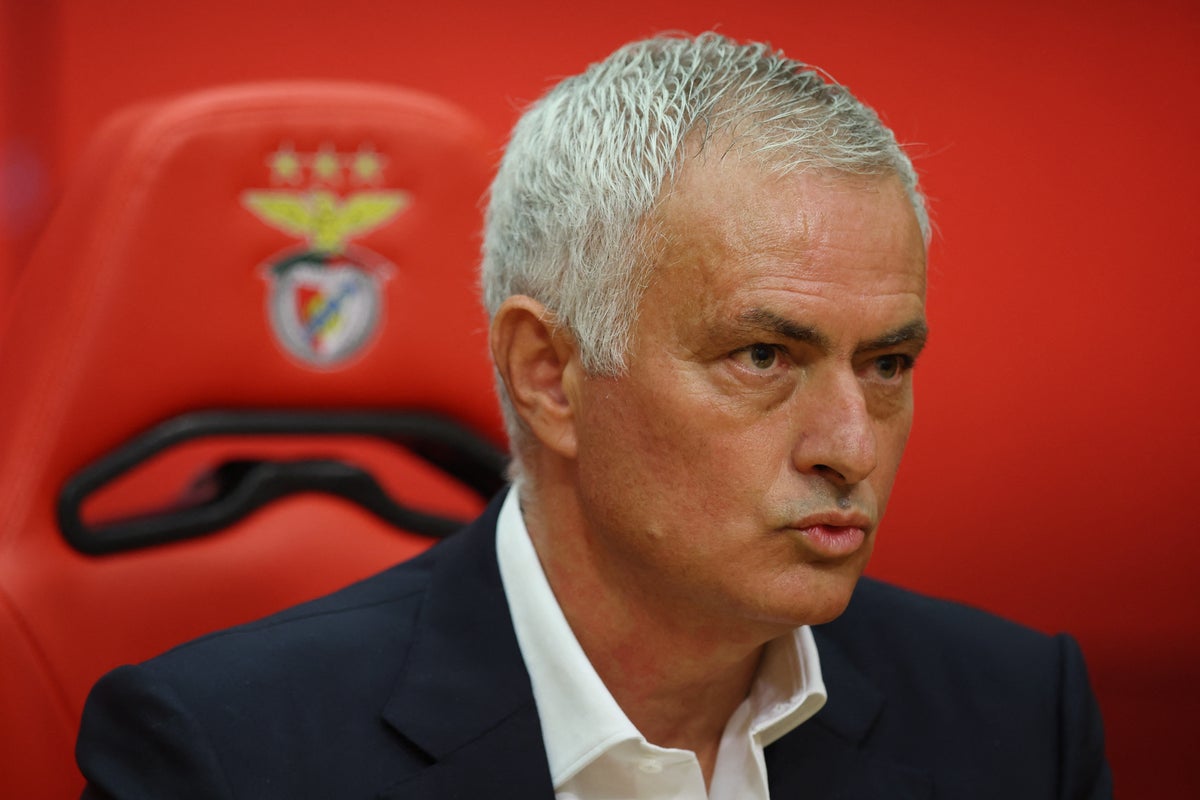 Jose Mourinho appointed Benfica boss to set up Chelsea return