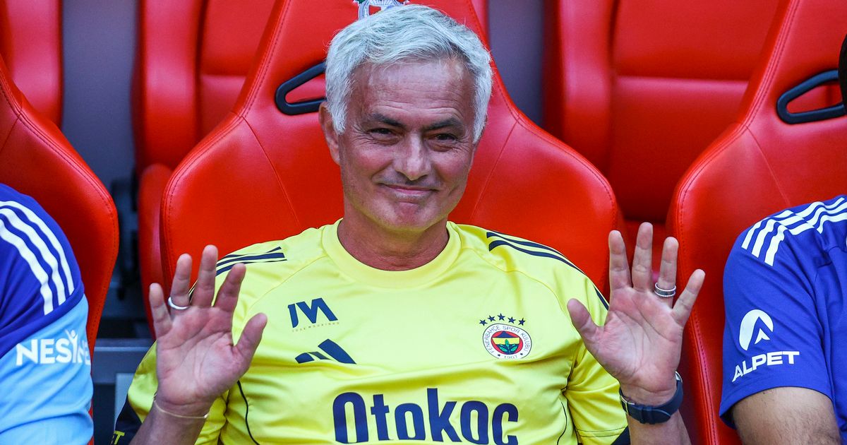 Jose Mourinho set for Chelsea reunion with Stamford Bridge return on the cards - The Mirror