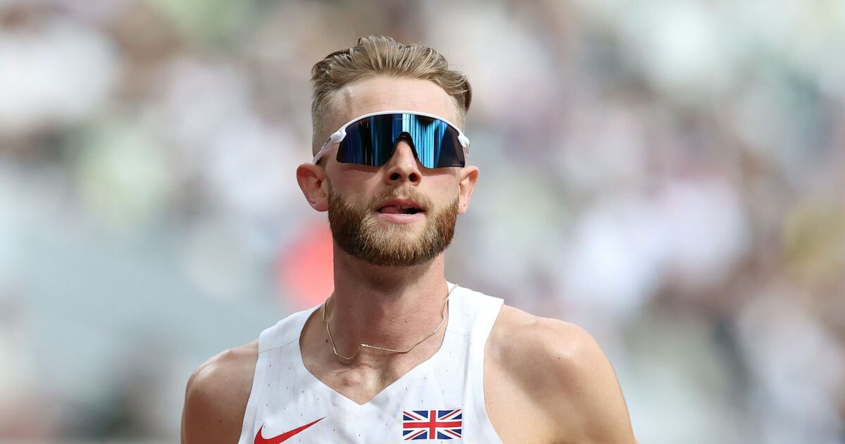 Josh Kerr's savage put down after Mo Farah feat and reason for indoor sunglasses