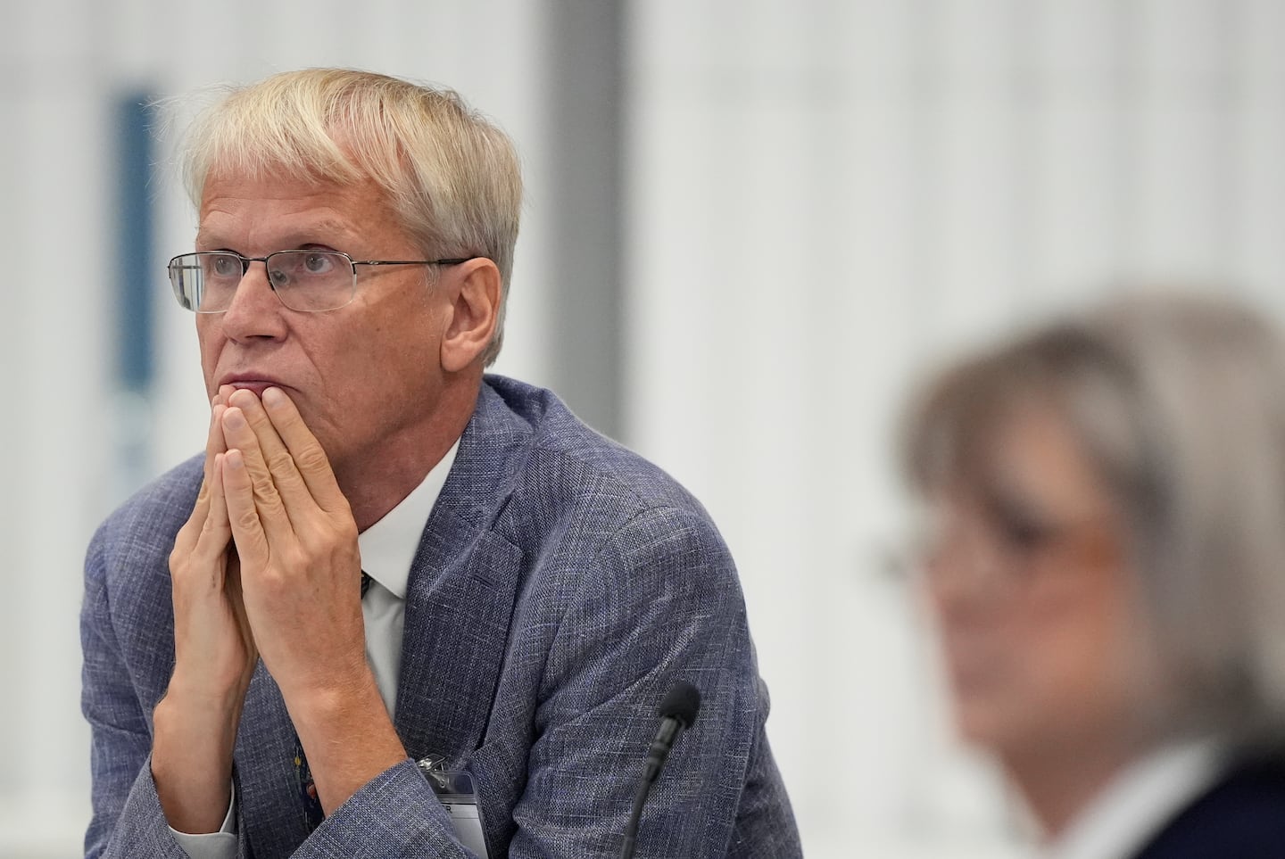 Kennedy's advisory panel recommends new restrictions on MMRV vaccines - The Boston Globe