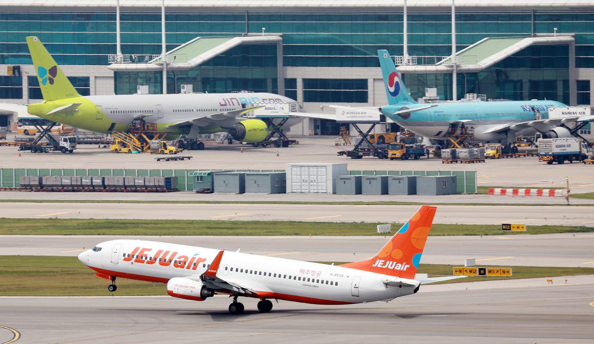 Korea to require sustainable jet fuel on all outbound flights from 2027 - The Korea Times