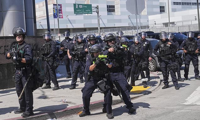 LA police fired over a thousand projectiles at protesters in a...