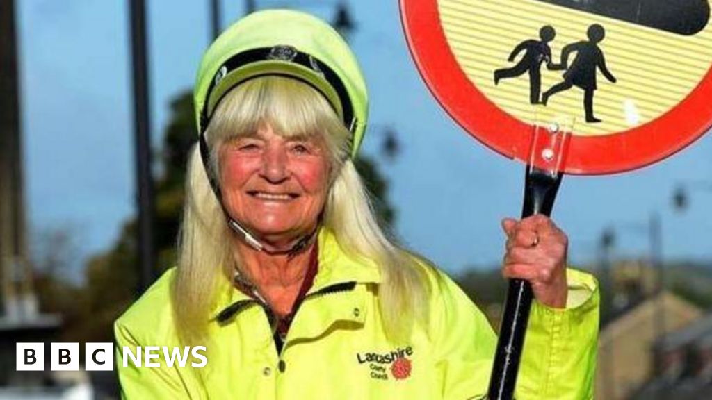 Longridge lollipop lady Irene Reid, 85, retires after 56 years