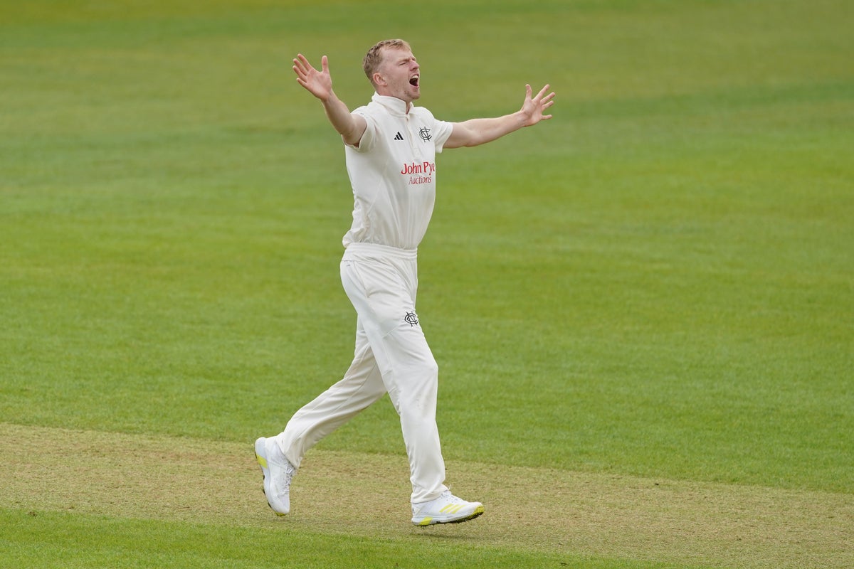 Lyndon James shines as Nottinghamshire take upper hand in Championship battle