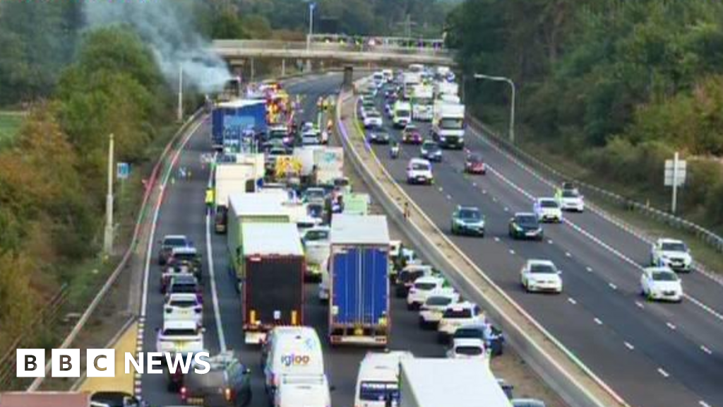 M1 closed near Milton Keynes after crews called to lorry fire