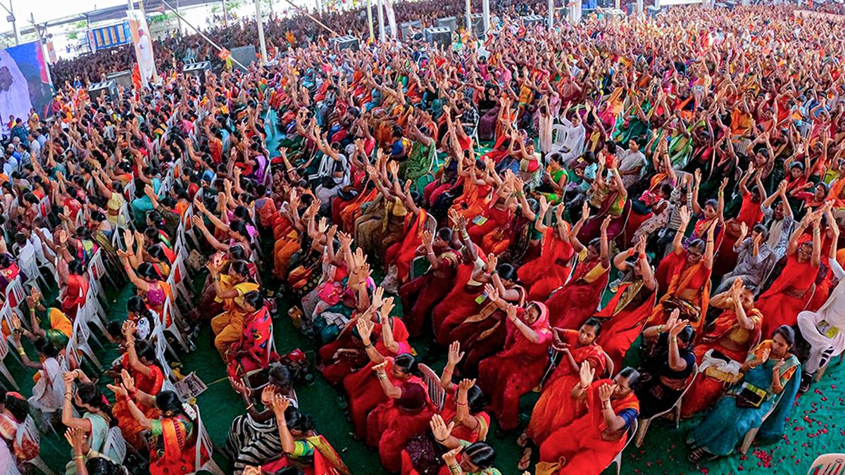 Maharashtra Government makes e-KYC mandatory for Ladki Bahin beneficiaries; sets two-month deadline