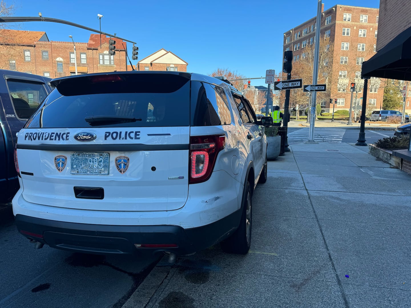 Man arrested for allegedly assaulting referee at youth basketball game in Providence - The Boston Globe