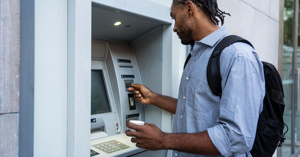 Martin Lewis shares how to get free £200 cash before Christmas  - The Mirror