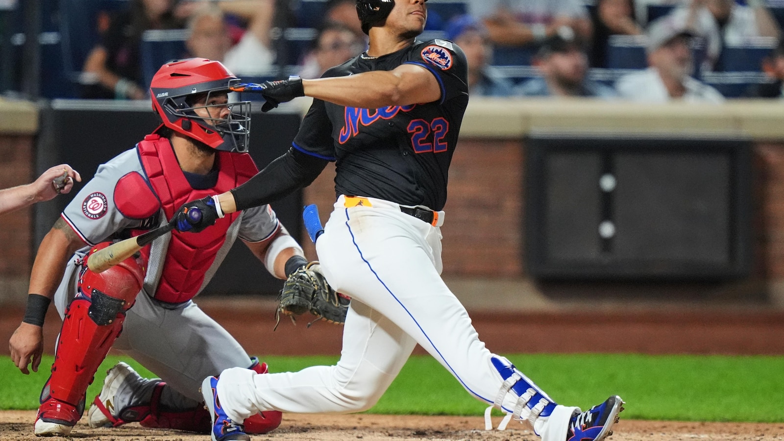 Mets slugger Juan Soto hits career-high 42nd homer in first year of $765 million contract