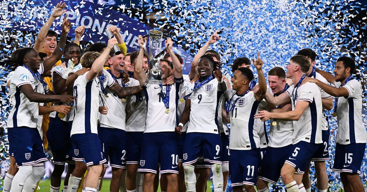 Michael Owen suggests bold American-style draft can help England win major tournament - Daily Star