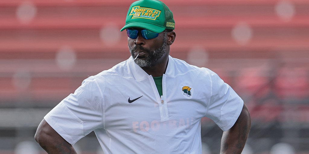 Michael Vick shuts down Virginia Tech rumors, remains focused on task at Norfolk State