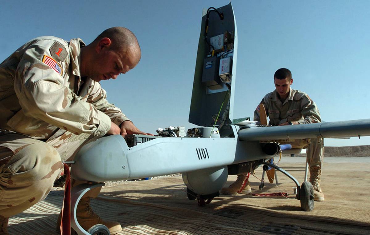 Most US troops don't have skills to use drones in combat  --  CNN