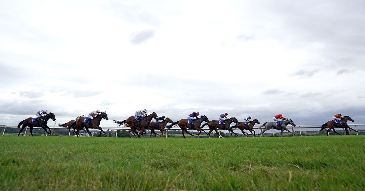 Newsboy's horseracing tips for Thursday's five meetings including Pontefract NAP - The Mirror