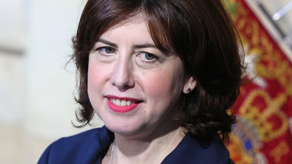 No10's deputy leader candidate trails 'anti-Keir option' Lucy Powell