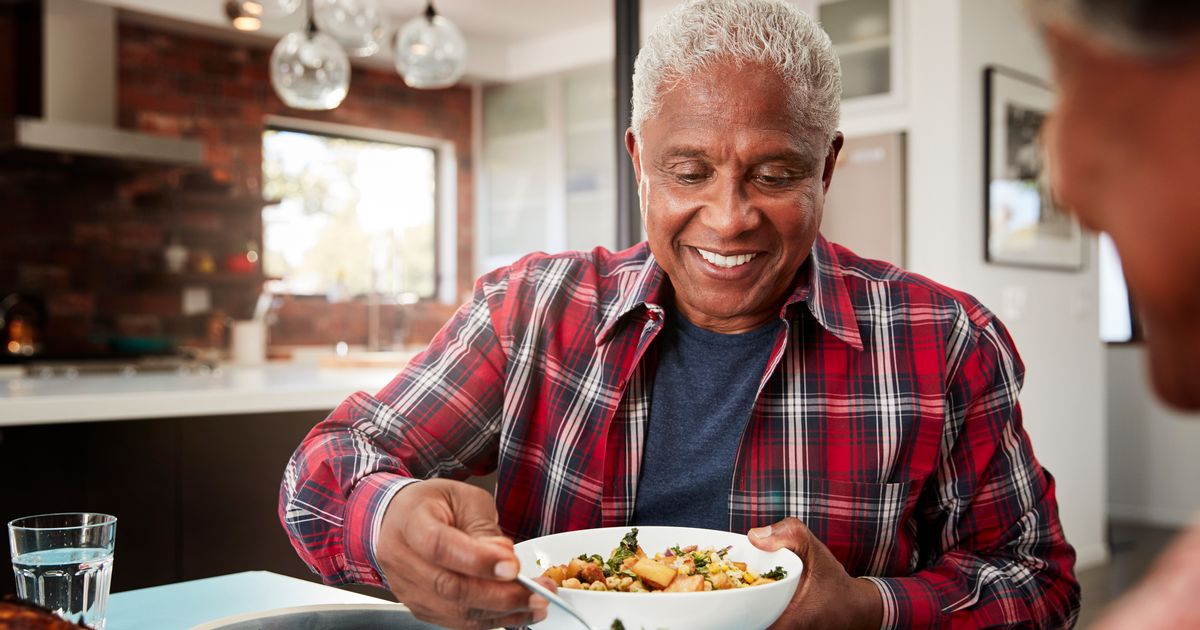 Nurse shares two ways to bring down cholesterol levels in 'two to three weeks' - The Mirror