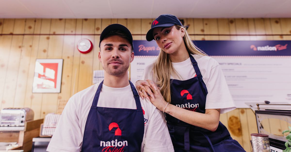 Olivia Atwood and Joe Baggs serve hungry students as half struggle to budget food - The Mirror