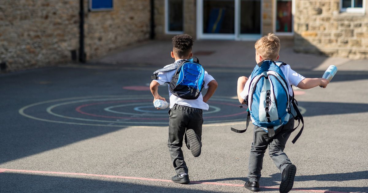 Parents paying hundreds to send kids back to school with most 'wanting laptops'  - Daily Star