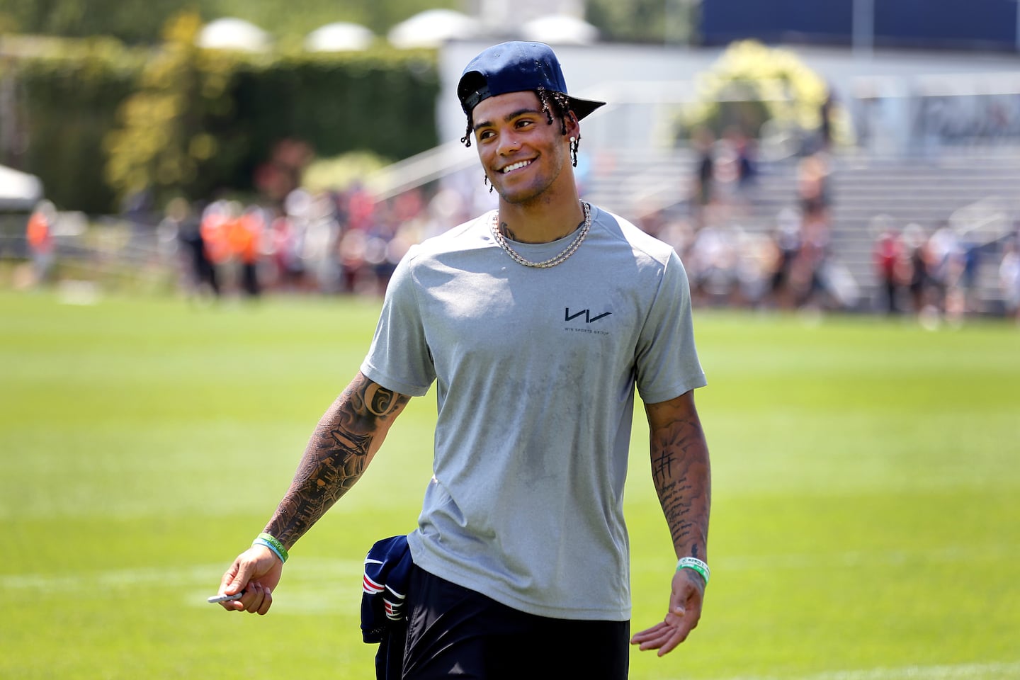 Patriots star cornerback Christian Gonzalez returns to practice - The Boston Globe