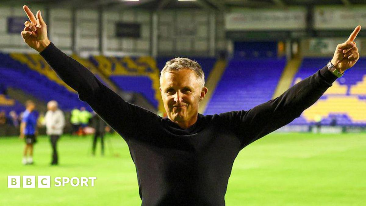 Paul Rowley: Salford coach praises staff ahead of final game