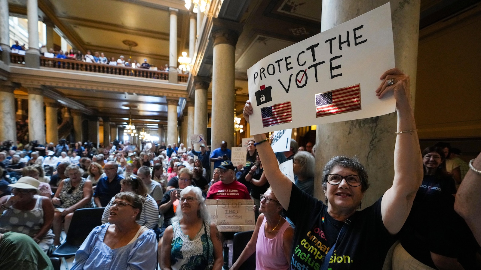 Pete Buttigieg rallies against redistricting in home state of Indiana