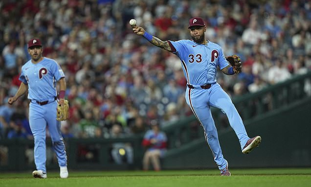 Phillies' Edmundo Sosa hits injured list with groin strain, Rafael...