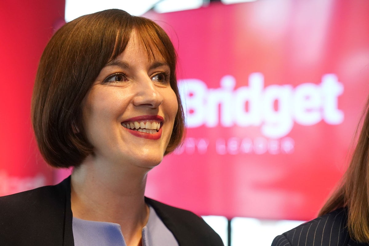 Phillipson bids to revive Labour deputy bid with two child benefit cap call