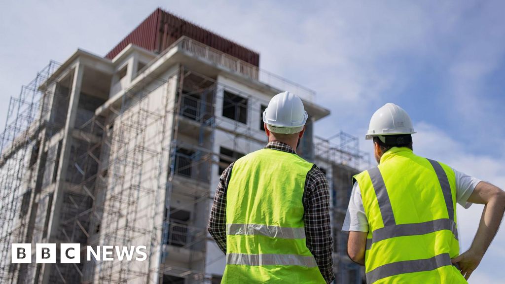 Planning approvals for new homes at record low, figures show