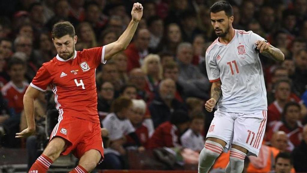 Principality Stadium: Wales 'need to be used to the environment'