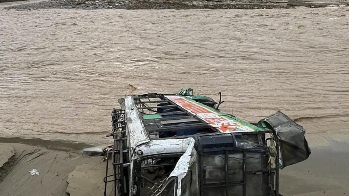 Rains LIVE: Fresh rains leave trail of destruction in Himachal Pradesh, Uttarakhand