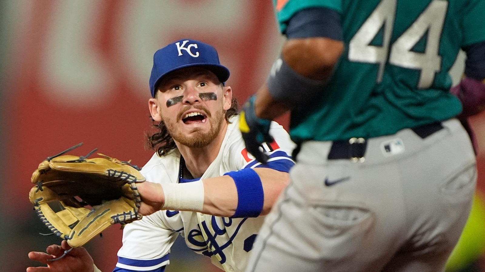 Raleigh's 2 homers ties Griffey's club record, Canzone belts 3 homers as Seattle wins 10th straight