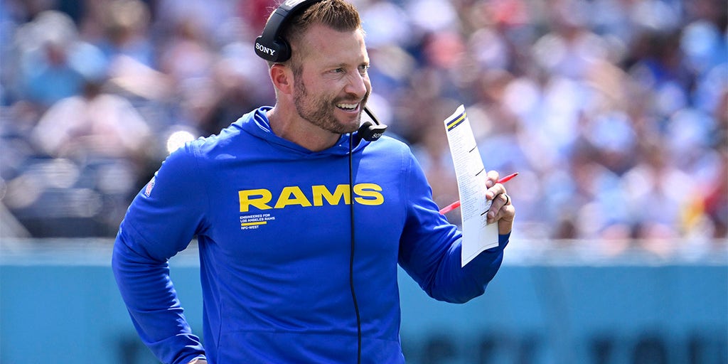 Rams coach Sean McVay tears plantar fascia during team's win over Titans