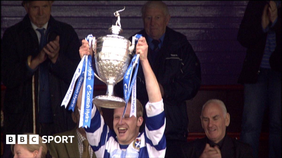 Record winners face holders in shinty's Old Firm derby final