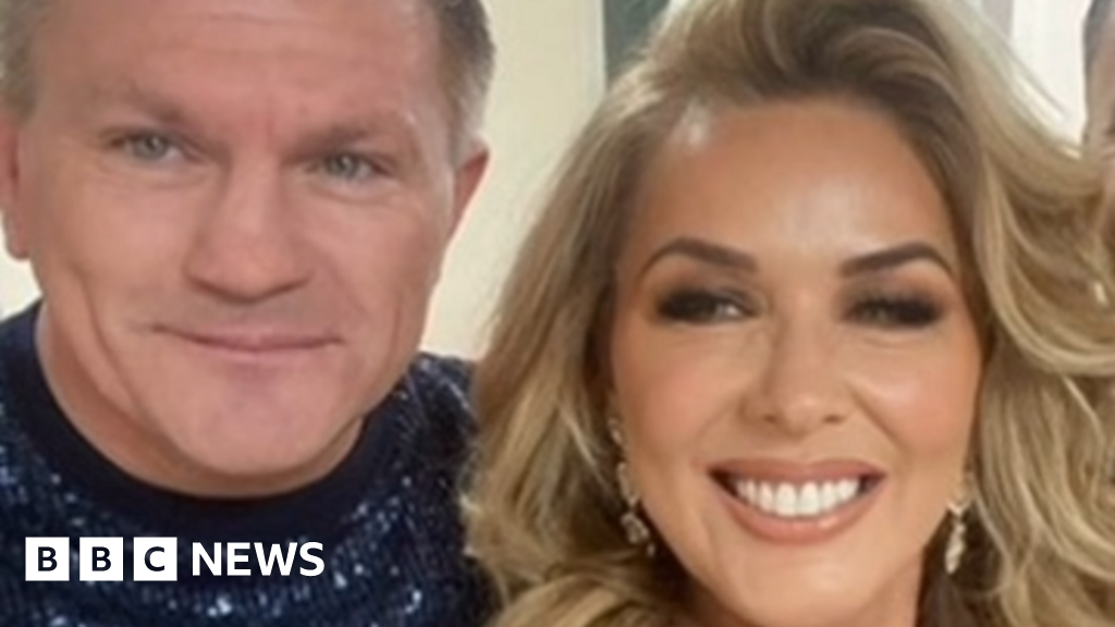 Ricky Hatton: Claire Sweeney in 'love you always' tribute to ex