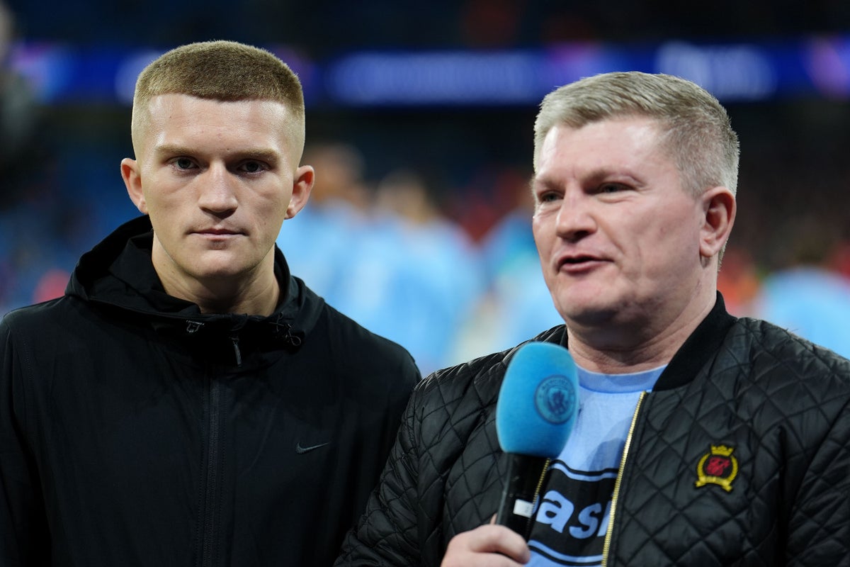 Ricky Hatton's son Campbell pays tribute to his father in social media post