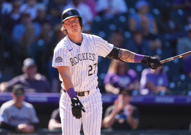 Rockies' rally, again, but lose to Marlins, who complete sweep at Coors Field