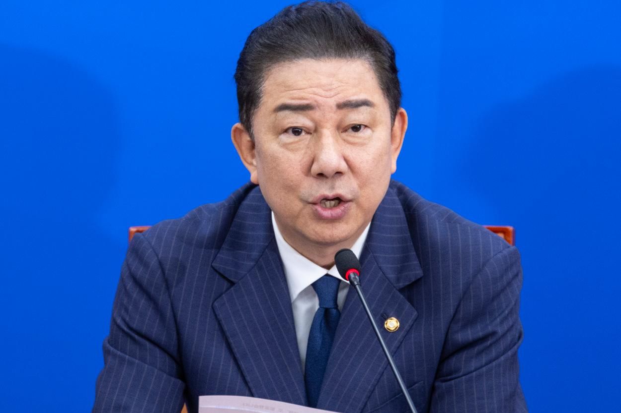 Ruling party's 'mutual growth' push to strain financial sector - The Korea Times