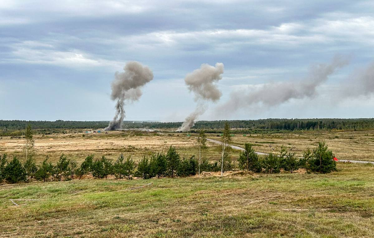 Russia-Belarus Zapad 2025 joint strategic drills conclude  --  top brass