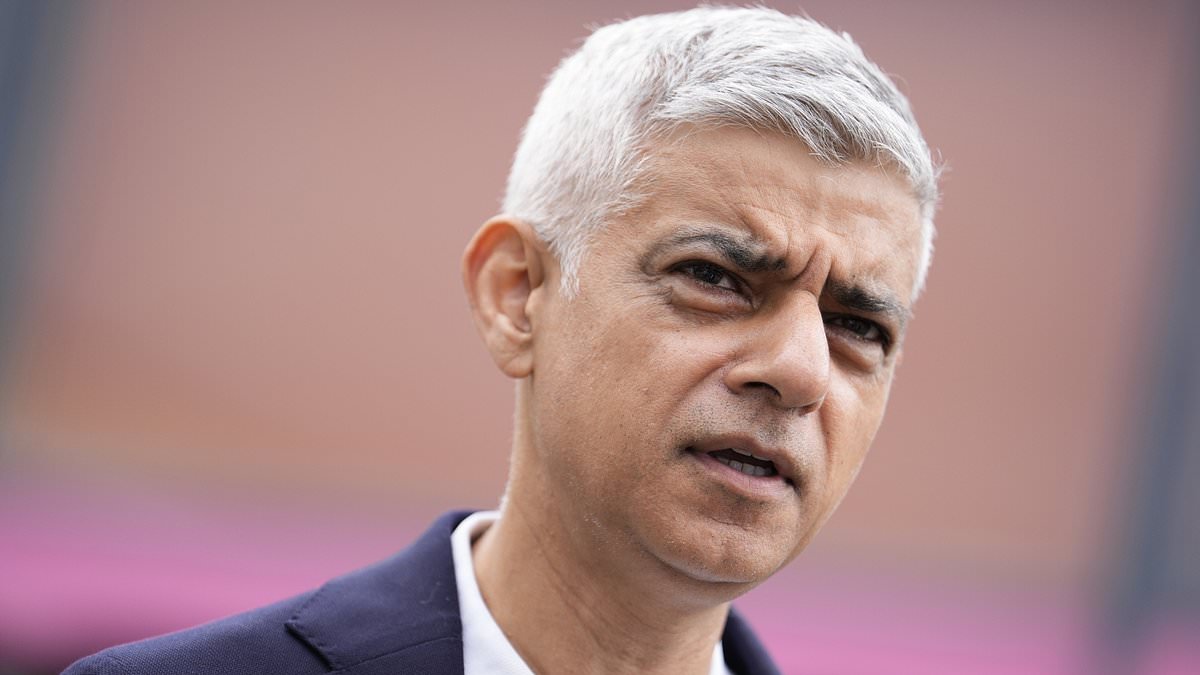 Sadiq Khan's salary soars to £170k - more than the PM