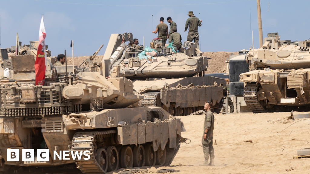 Sheikh Radwan: Israeli tanks push into major Gaza City residential area