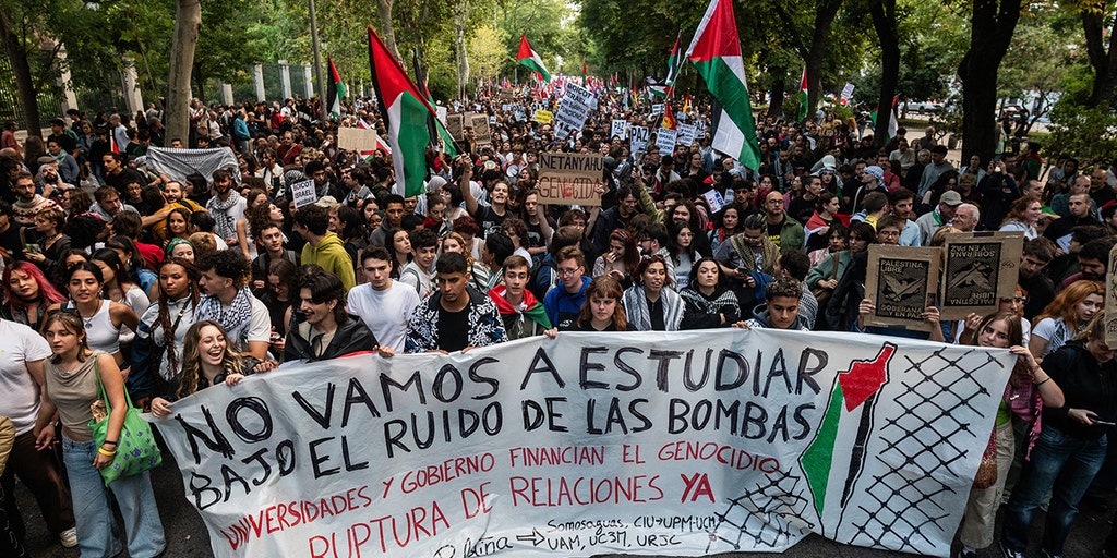 Spain's prime minister sparks outrage over alleged nuclear threat against Israel