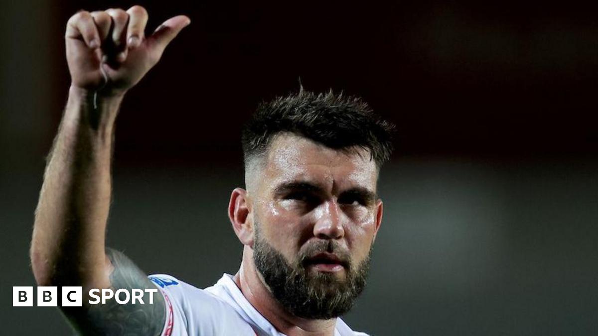 Super League: St Helens 26-24 Castleford Tigers - Feldt suffers injury in Saints win