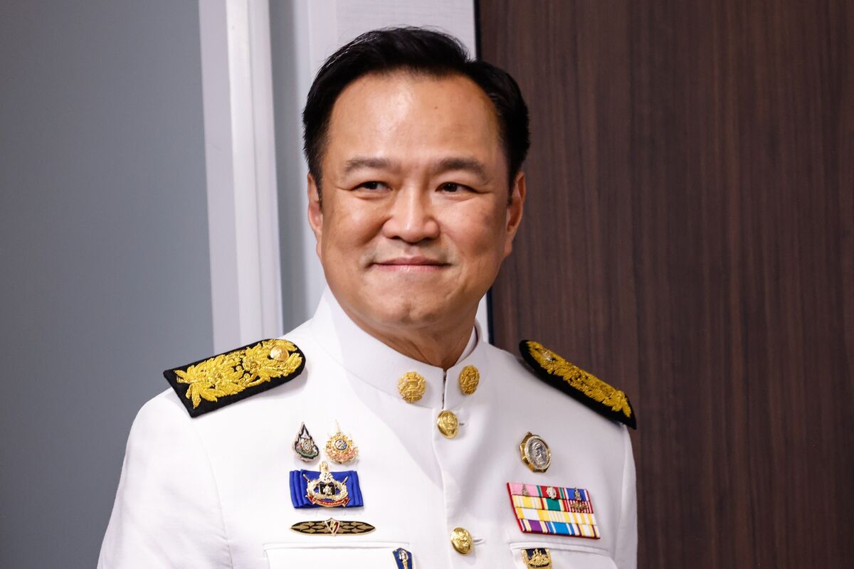 Technocrats Get Key Roles in Thai PM Anutin's New Cabinet Lineup