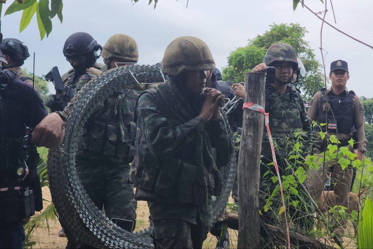 Thai security forces use rubber bullets and tear gas in border melee with Cambodian protesters
