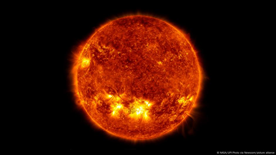 The 2025 solar storm peak. Should we be worried?