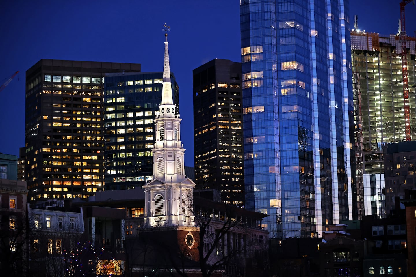 These are the Mass. residents on Forbes list of 400 richest people in the US - The Boston Globe