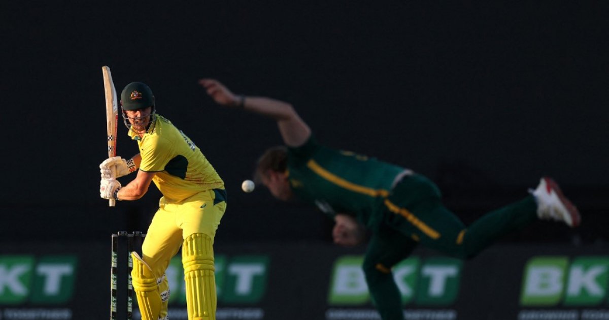 Three tons as record-breaking Australia crush South Africa