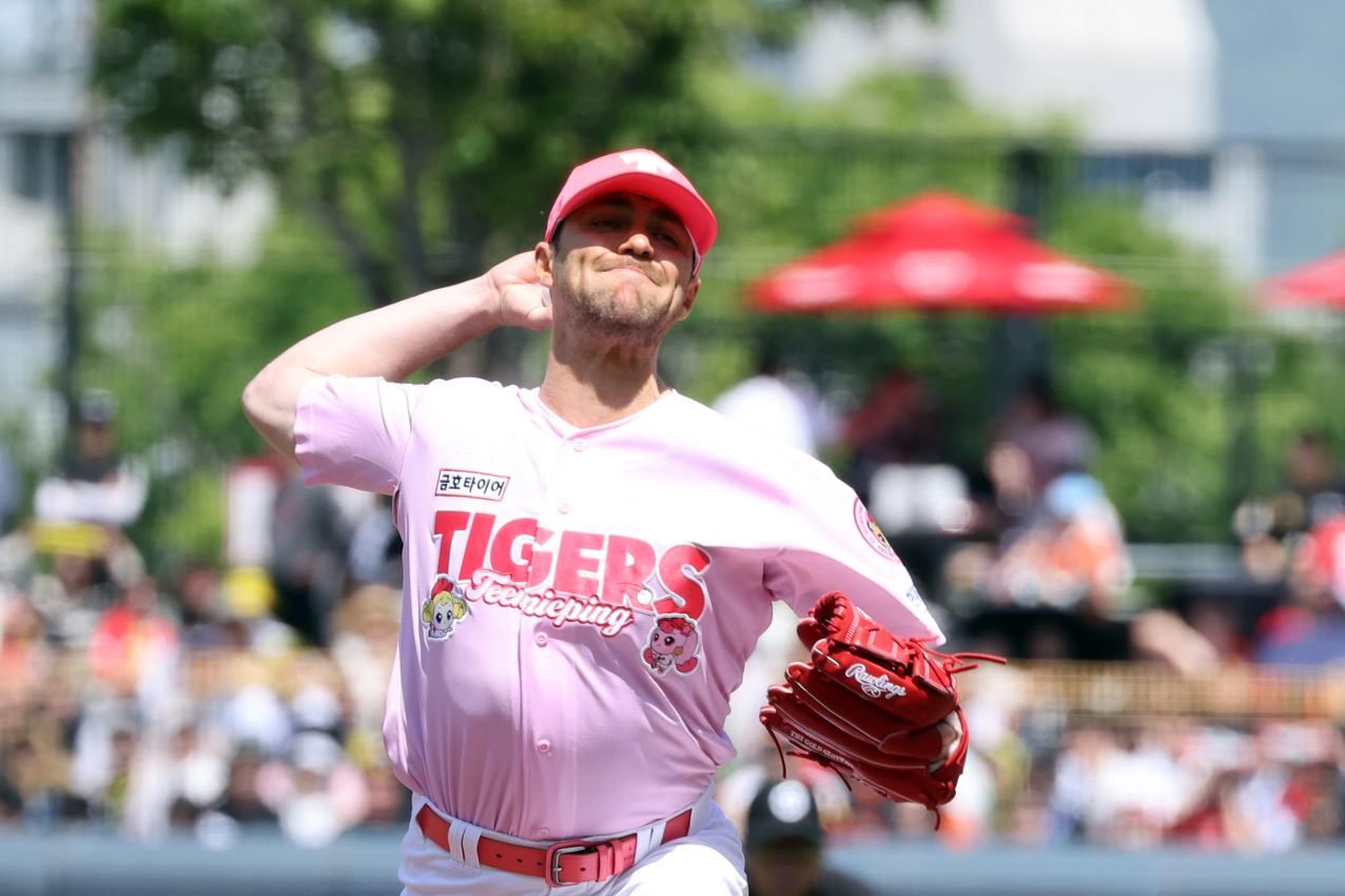 Tigers lose ace Naile for rest of KBO season - The Korea Times