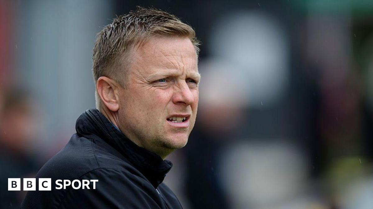 Tom Shaw: Lincoln City assistant head coach signs extended deal